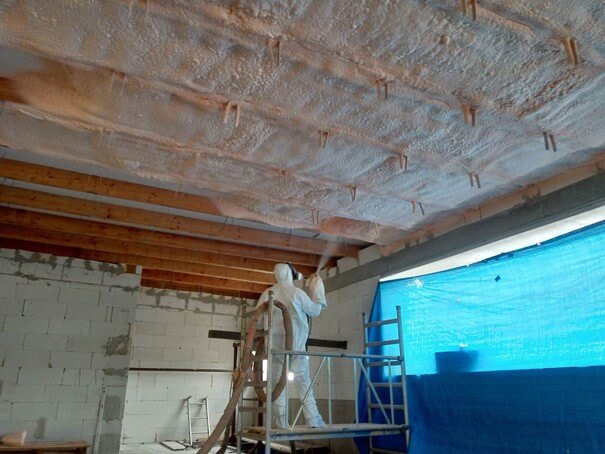 Insulation of the new roof